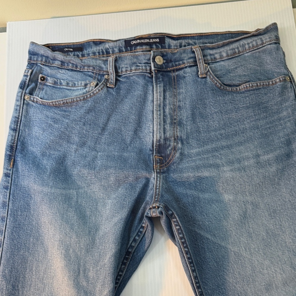 Calvin Klein Men's Light Blue Straight Jeans